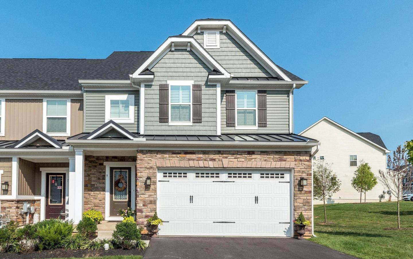 Yardley Woods a 55+ Townhouse Community in Lower Makefield Pa Senior