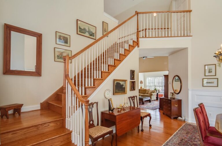 Braddock Preserve Foyer Senior Living Options 55+