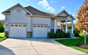 Country Gardens Front16