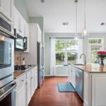 Four Seasons Weatherby Kitchen10