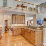 Four Seasons Weatherby Kitchen8