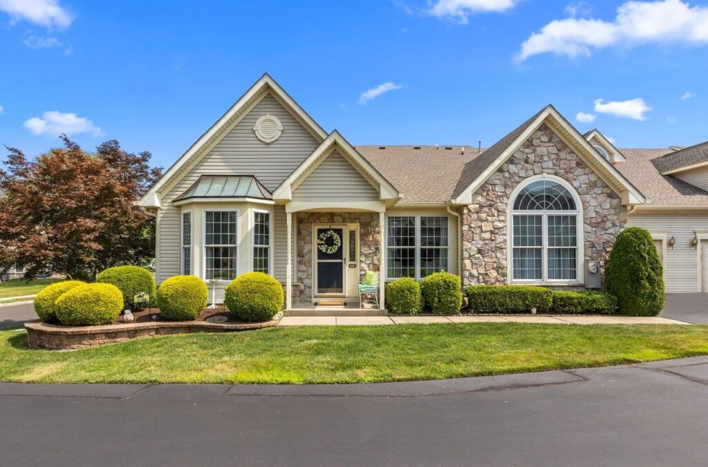 55+ Housing the Villages of Flowers Mill PA Best Gated Senior