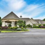 Flowers.mill.clubhouse