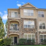 Heritage Cr Estates Condo