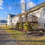 Lamplighter.Village.WalkingPath