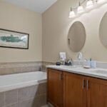 Villas.Shady.Brook.main.bath