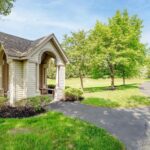 Legacy.Oaks.walkingtrai2l