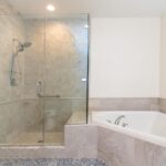 Merdian.Valley.Square.mainbath5