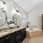 RENAISSANCE.MORGAN.Creek.main.bath2